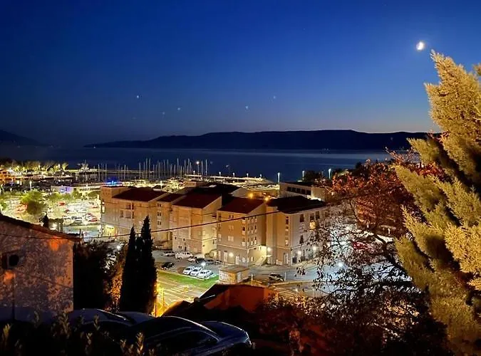 Casa de Férias Blue Horizon Novi Vinodolski